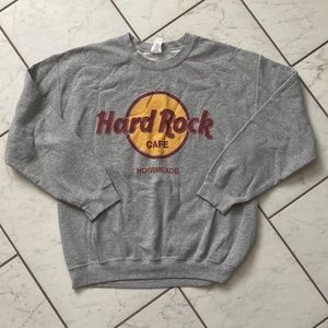 “Hard Rock Cafe Hogsmeade” style Harry Potter gray crewneck, size Large